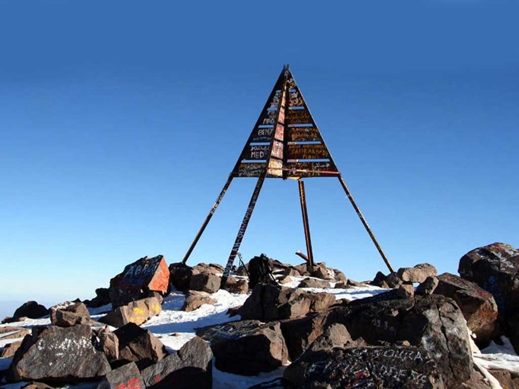 Trek 10 jours : Toubkal et désert